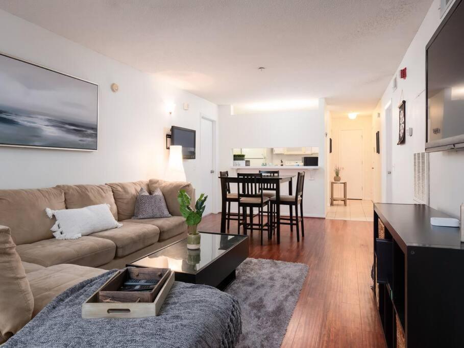 Spacious Condo Mins To Shands, University, & Downtown! Gainesville Eksteriør billede