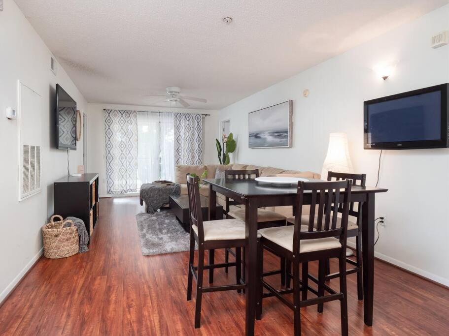 Spacious Condo Mins To Shands, University, & Downtown! Gainesville Eksteriør billede